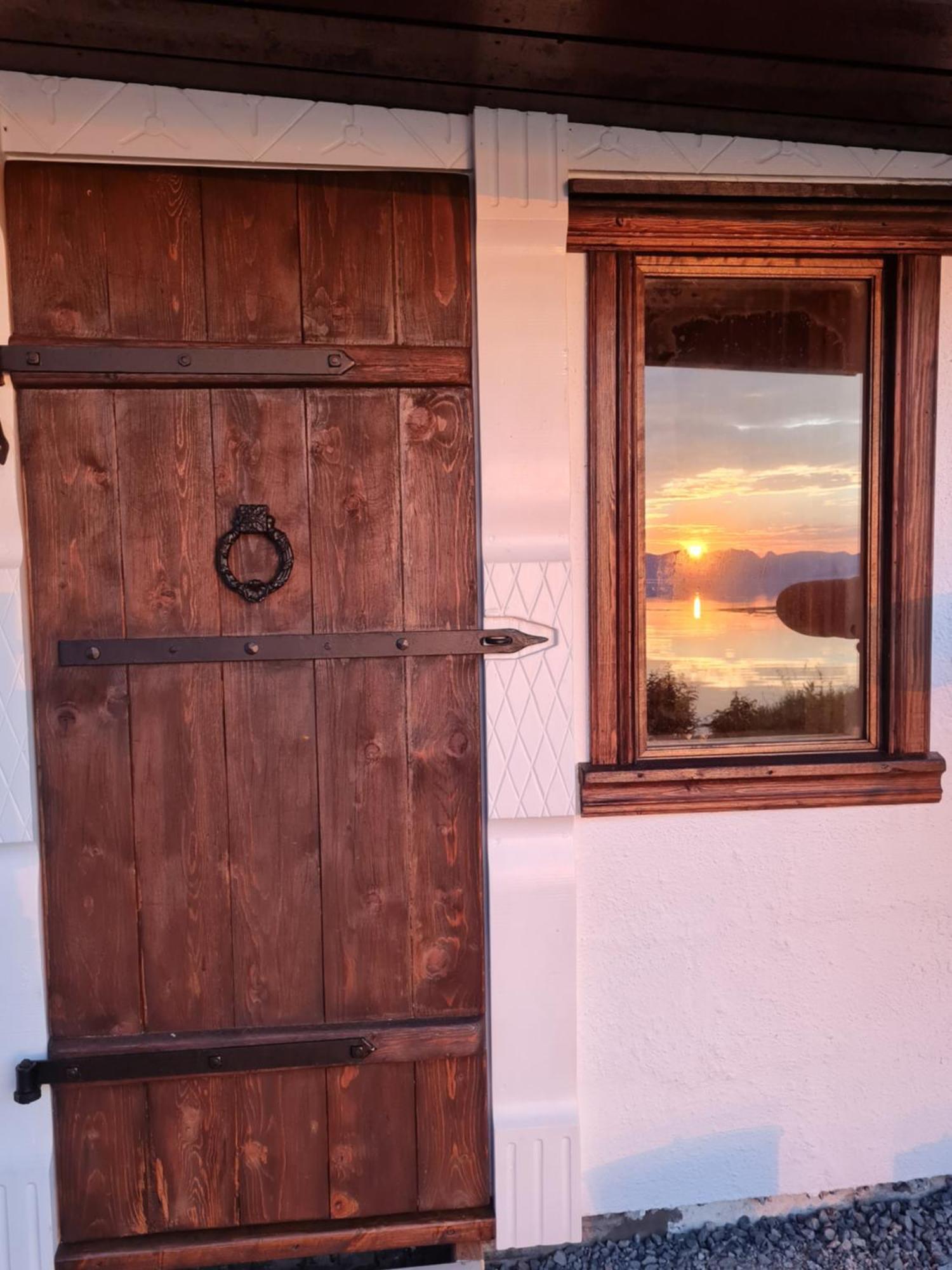 Prima Lofoten Myrland Екстериор снимка